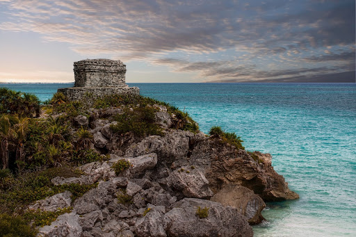 Navštívte svätyňu El Castillo